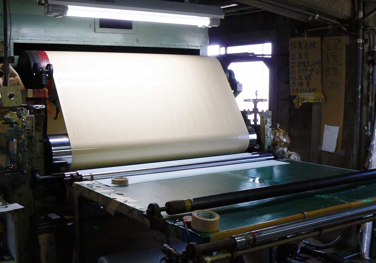 信頼の現役機 半自動糊付機・プレス機